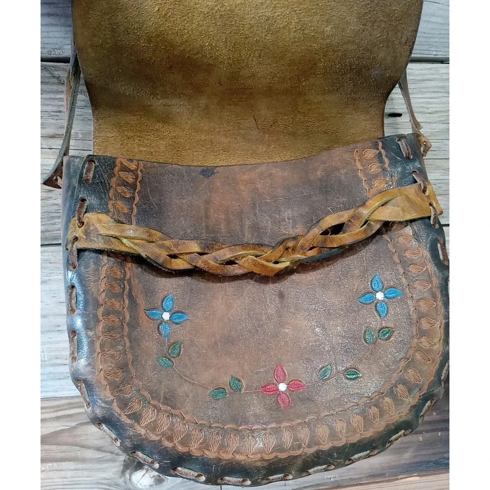 Vtg Hand Tooled Leather Purse Bag Flowers Hippie Boho Flap Braided Artisan 70s